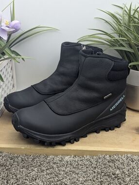 Merrell Thermal Miruna Women's Size 9 Side Zip Cold Weather Boots Hiking